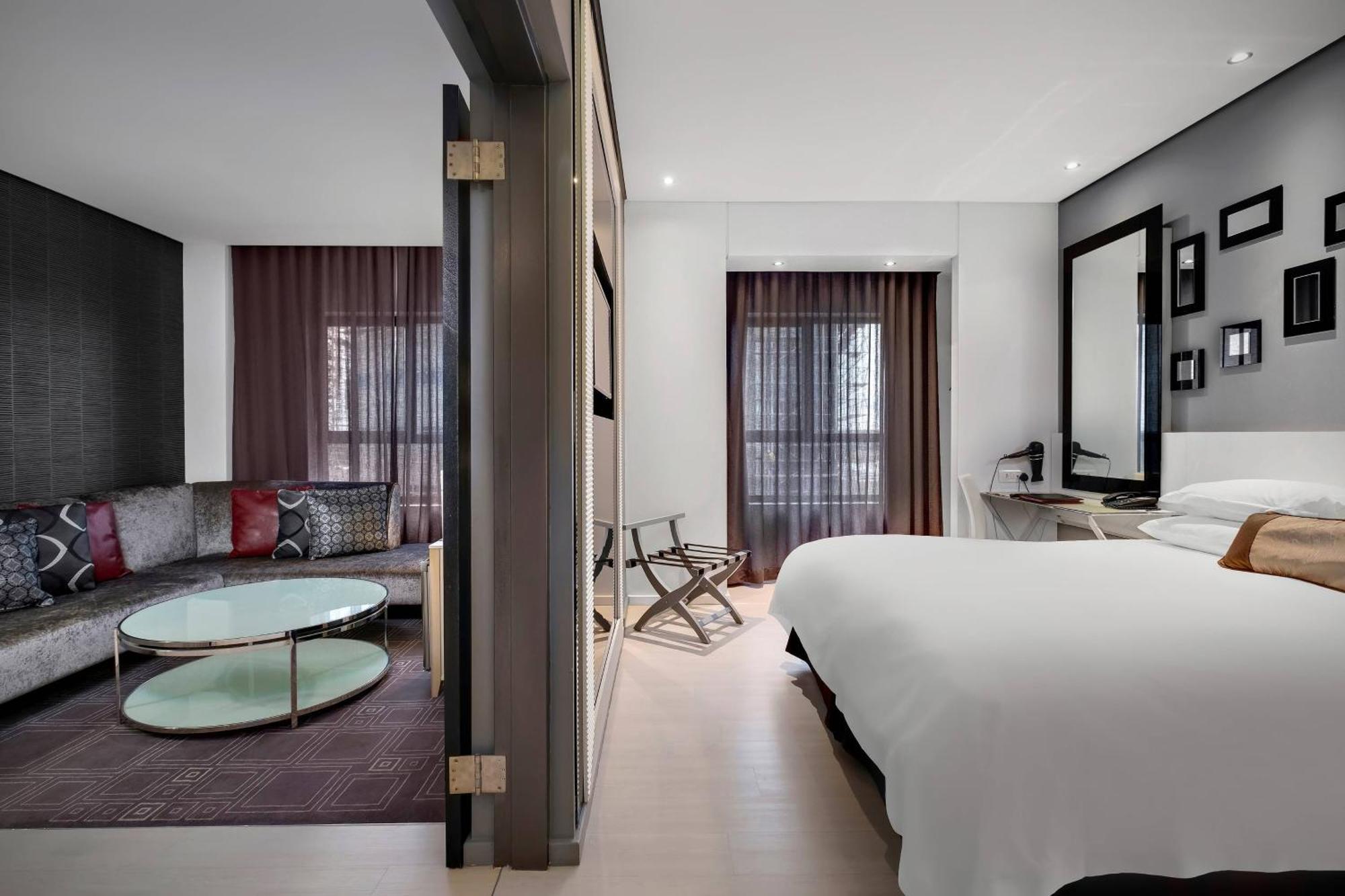 Protea Hotel Fire & Ice! By Marriott Pretoria Menlyn Kültér fotó